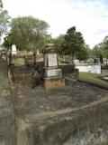 image of grave number 379341